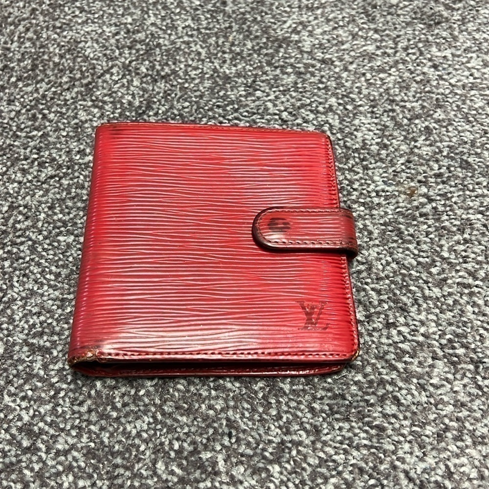 Louis Vuitton Womens Epi Leather Snap Front Card Holder Red Small Wallet - Picture 1 of 7